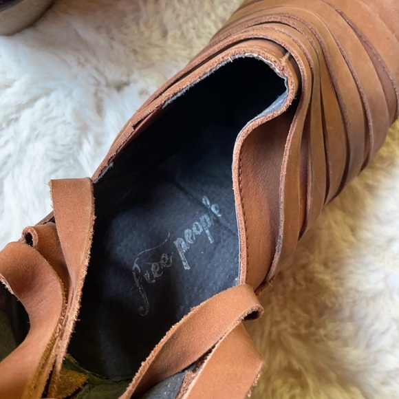 Free People | Hybrid Heel Ankle Boots in Distressed Brown | 39 - Picture 11 of 16